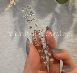 耳ツボジュエリー両耳12粒まで