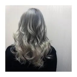 ⭐️【極限までダメージ軽減ケアブリーチWカラー+毛髪強化トリートメント（ブリーチ込み)⭐️】