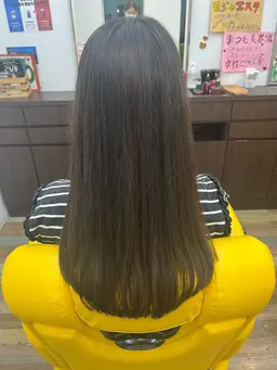 ロングカット🤍（ワンレン、Uの字、Vの字）《60分》