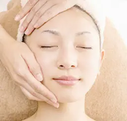 フェイシャルトリートメント