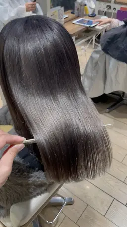 《新規》うる艶カラー🤍トリートメント🤍🌿8260