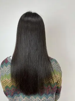 ✨18歳以下限定✨ダメージレス縮毛矯正＋似合わせカット✨　￥11000