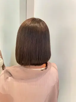 ✨️プレミアム縮毛矯正＋Aujuaクイックトリートメント【気になるうねりをツヤ髪に✨️】平日19:00~土日祝18:00