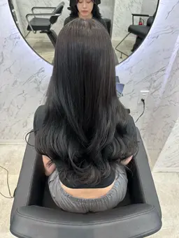 黒染めなし黒髪カラー🖤