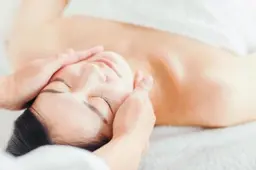 【エイジングケアフェイシャル】大人美容ハンド・ドライヘッドスパつき