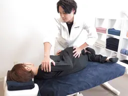 【体の歪み、骨盤の歪み、体の悩み】全身整体40分(骨格調整×腸もみ)