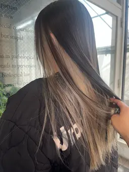 【U24】ブリーチリタッチ➕オンカラー➕うる艶トリートメント💈🪿※ロング料金あり