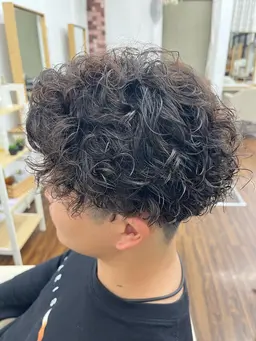 ◇ご新規様限定◇🔷メンズ限定🔷🤵‍♂️カット＋ツイストパーマ