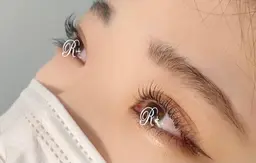 学割（U26）次世代まつげパーマ　ラッシュリフト✨ケラチントリートメント➕コーティング美容液仕上げ✨