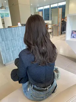 【赤み消し❌柔らかオリーブベージュカラー】+Aujuaトリートメント+(長さ料金)