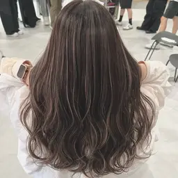 《🎀ハイライト🎀》細めたっぷり　　　　　　　　　　　　　ケアブリーチ込み♡半年持つ✨