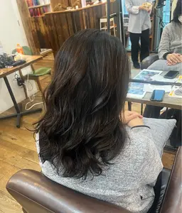 【低温デジタルパーマ+カット（スタイリスト）】¥19,000→¥3,300