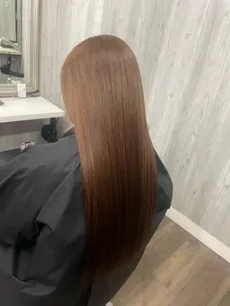 🥨前髪、顔まわり縮毛矯正🥨➕前髪カット➕コラーゲントリートメント💫