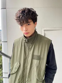 ミニモ学割🔥【メンズカット＋パーマ】フェザーパーマ／シャドウパーマ/波巻きパーマ/ツイストスパイラル/ニュアンスパーマ