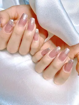 オフ+ケア+ラメグラデーション⋆˙⟡