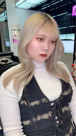 🩶✦·.⋆コテ巻きスタイリング⋆.·✦