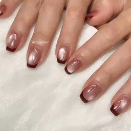 【人気🥉オフ込み】フレンチ×マグネットネイル