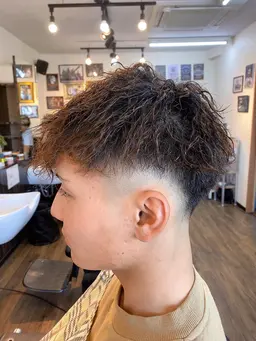 カット　カラー※長さによりお値段変更あります