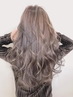 大人気ハイライトカラー!✨馴染みハイライト・コントラストハイライトそれぞれお客様にあったカラーを提案します!✨