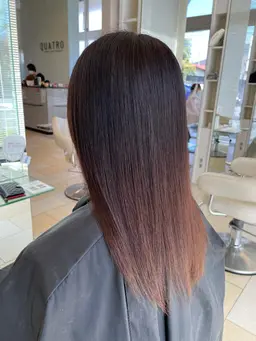 カット✂️縮毛矯正✨トリートメント付き⭐️