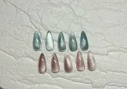 【★新スタッフ対応★】ワンランク上の指先へ♪マグネットネイル　　※オフ別料金500円