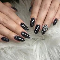 ワンカラー＋お好きなパーツ1つプレゼント✨(オフ代込み)