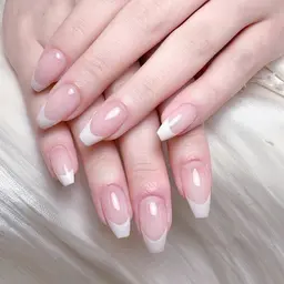 🎀《チップ長さだし 》フレンチ(ベスあり)🎀