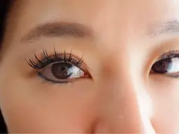 欲張り2種🫶ボリュームラッシュ50束シングルフラットラッシュ70本！ワンホンデザインにピッタリ✌️オフ別途