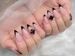 【ハンド】🌟フレンチネイル🧸《オフなし》🍐