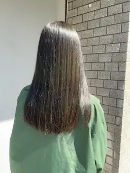 🦋2.3回目限定🦋イルミナカラー＋高保湿ハチミツトリートメント🍯