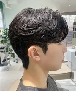 【‼️毎週土曜日20時受付限定‼️】メンズカルマパーマ※必ず補足説明欄のご確認お願い致します。