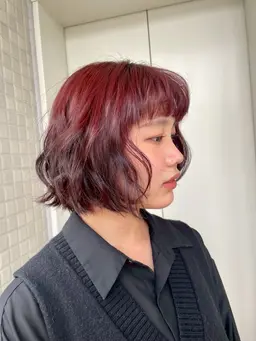 【💇🏼‍♀️❤️毎日映えるヘアに更新📸✨】ブリーチリタッチ×ワンカラーで美髪革命💫