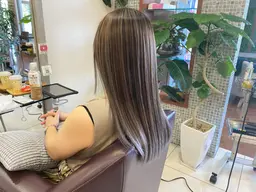 【再来クーポン】✨超お得✨ご要望言いたい放題カラー（ブリーチ使用）