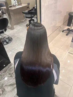 「年末限定クーポン🎄」綺麗が続く✨️美髪矯正メゾンストレート💇🏻♀️(縮毛矯正/美髪矯正)