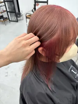 【💫イヤリングカラー💫】【ケアブリーチ付き】イヤリング部分ブリーチ＋全体カラー𖤐 ̖́-‬