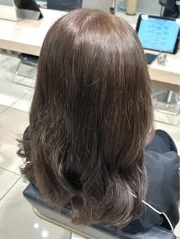 【さりげなく印象チェンジ⚡️】🩵ワンカラー+ケアトリートメント