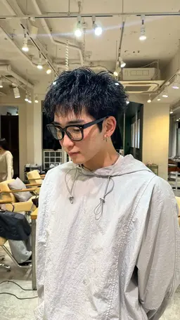 💥リピーター限定💥【メンズ限定】【大人気の大人メンズヘア】似合わせカット＋2ステップトリートメント