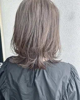 【イチオシ】☘️カット+カラー+極細ハイライト+トリートメント¥19700 → ¥8940