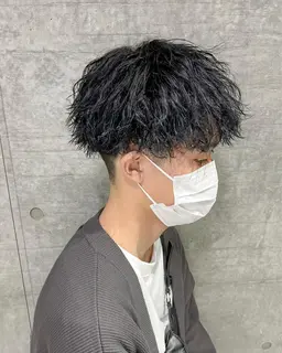 ❄️限定価格❄️メンズカット+ツイストスパイラルパーマ    お気に入り+インスタフォローで4stepトリートメント無料