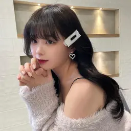 🤍平日限定前髪ストレート＋うるつやトリートメント 🤍¥10000