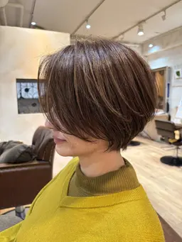 [白髪のお悩み、普通のカラーに飽きた方におすすめ]✨ハイライト+カット✨