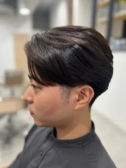 🌔ナチュラルカット➕極楽マッサージ🧖(男性も女性もOK)