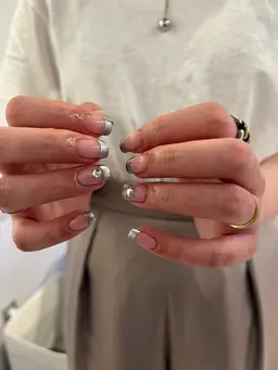 【minimo平日限定価格】🌷オフ込み🌷フレンチ💅※※土日祝は正規料金になります🚨※※