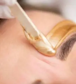 眉毛ワックス脱毛⭐️（男女可能）