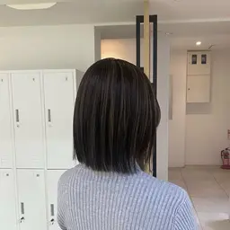 【オシャレ度UP】ナチュラルハイライトカラー➰☄️