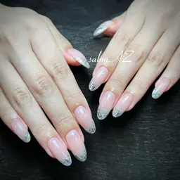 【美フォルム形成】トレンドガラスフレンチ★ 【オフ無しの場合教えてください】