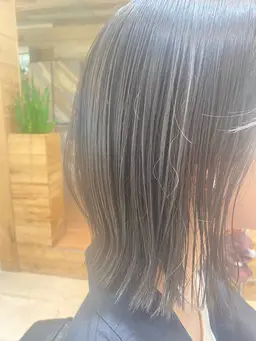 🛑平日11時以降限定！🛑リタッチカラー＋3stepトリートメント