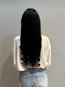 ワンカラー+トリートメント+ストレートアイロン仕上げ