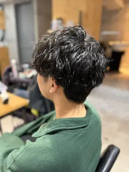 😎【メンズ限定】😎カット+パーマ+眉カット