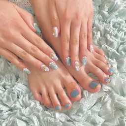 《ジェルオフ無し》フットコース💫アートやり放題90分🐾フットバス(足湯)&甘皮ケア付き🐻💗